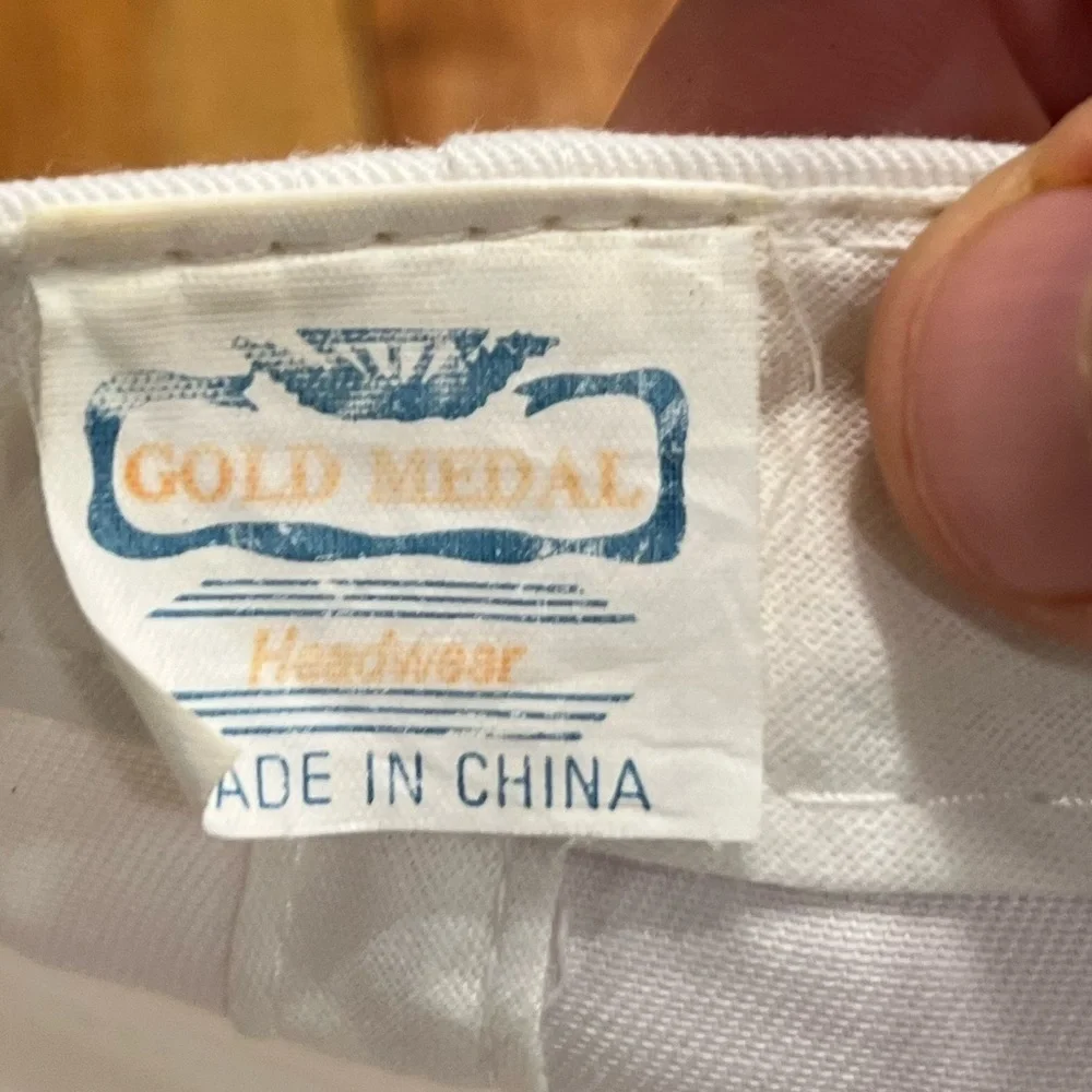 Vintage Levi’s ball cap